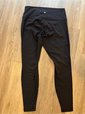Lululemon athletica Black women’s Leggings 8 lulu lemon pants high rise
